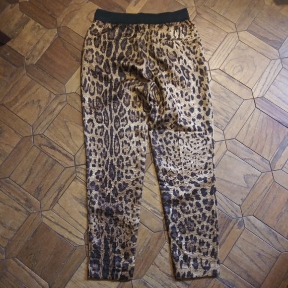 💙 {Sandro} NWT Leopard Print Blouse & Pants - Picture 5 of 8
